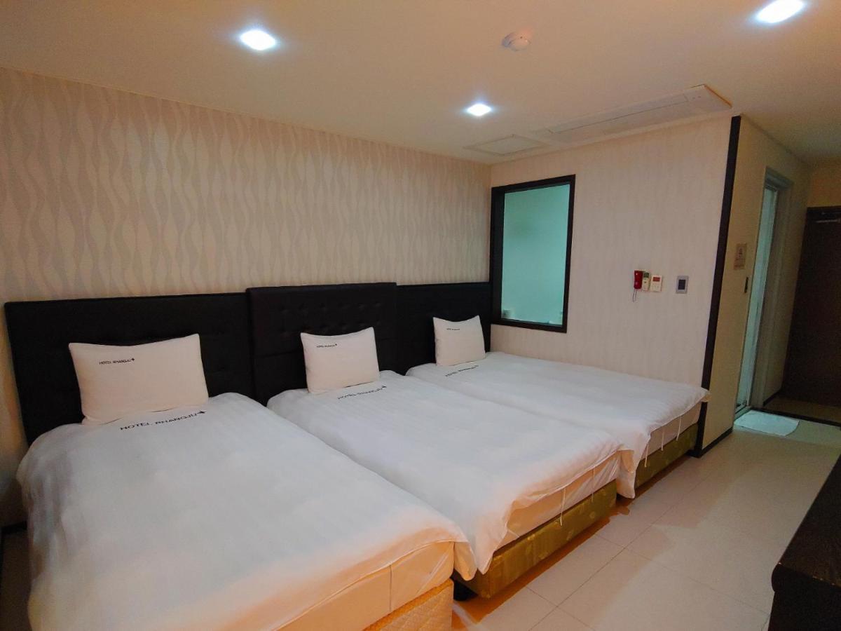 Hotel Rhangju ソギポ エクステリア 写真