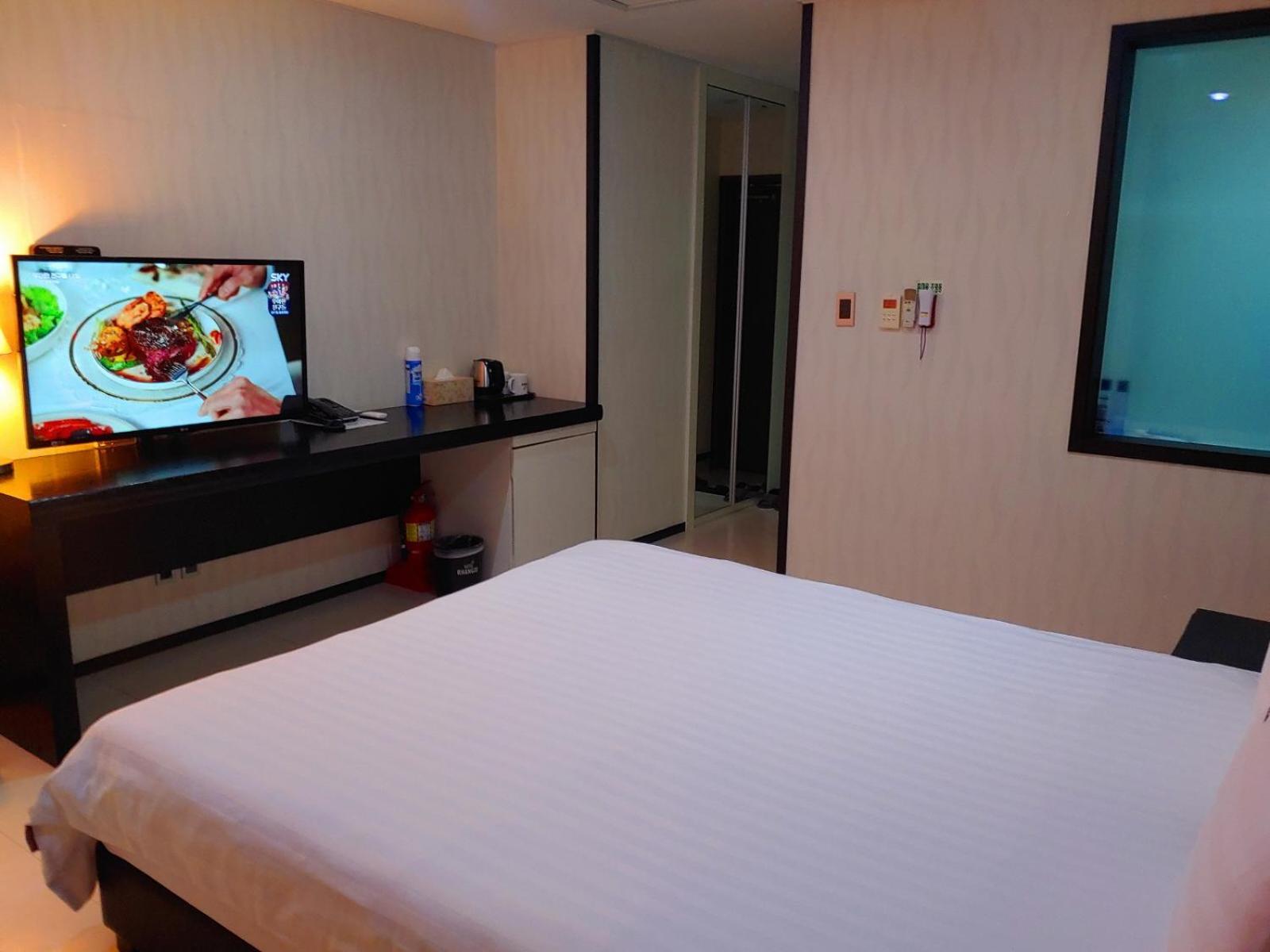 Hotel Rhangju ソギポ エクステリア 写真